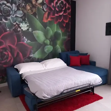 Omar's Nest Catánia
