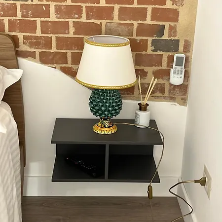 Omar's Nest Apartman *