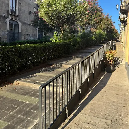 Omar's Nest Διαμέρισμα *